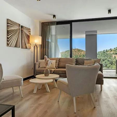 Moderno De 4 Hab. Con Vistas Bonitas Apartment